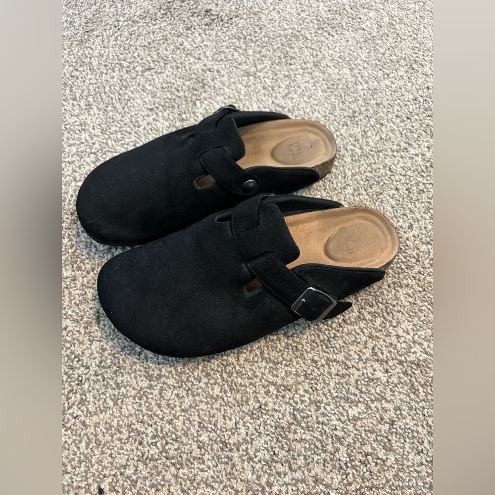 Time and Tru Black Mules